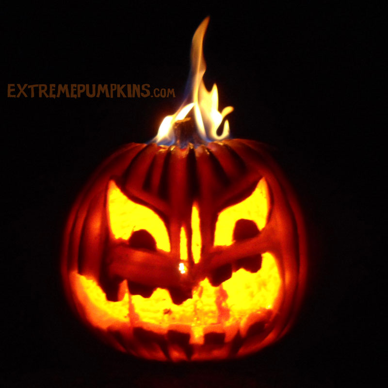 A Flaming Pumpkin Face for 2012