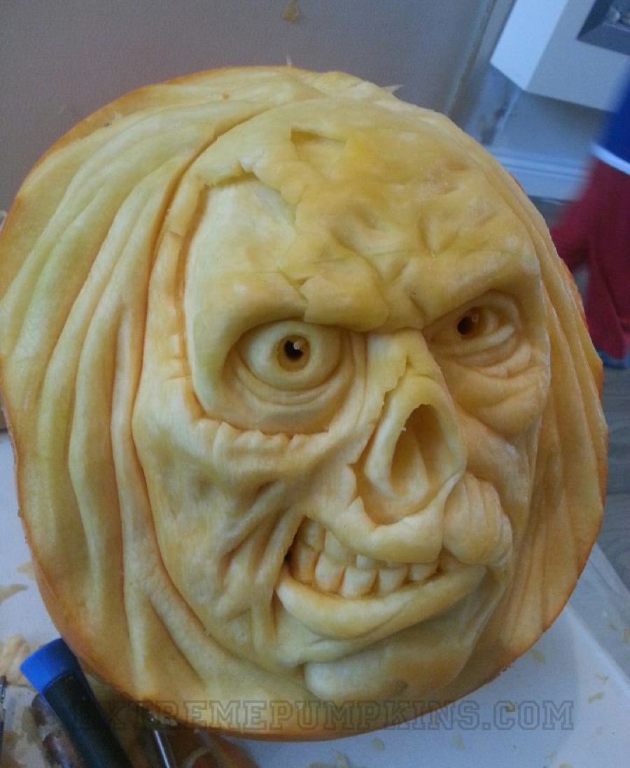 The Skull With Decaying Flesh Pumpkin